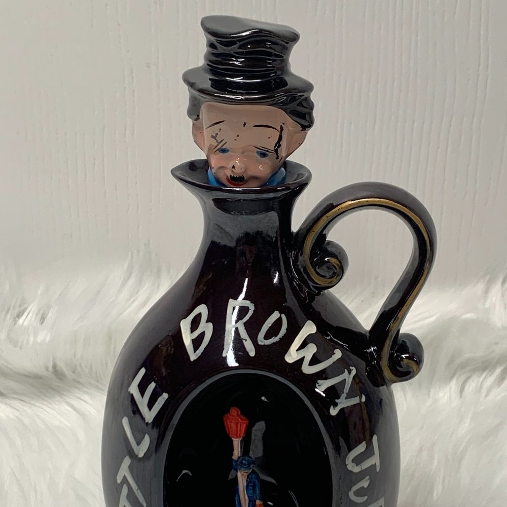 MUSICAL BROWN JUG Charlie Chaplin Vintage Novelty Barware Bar Decor Stopper